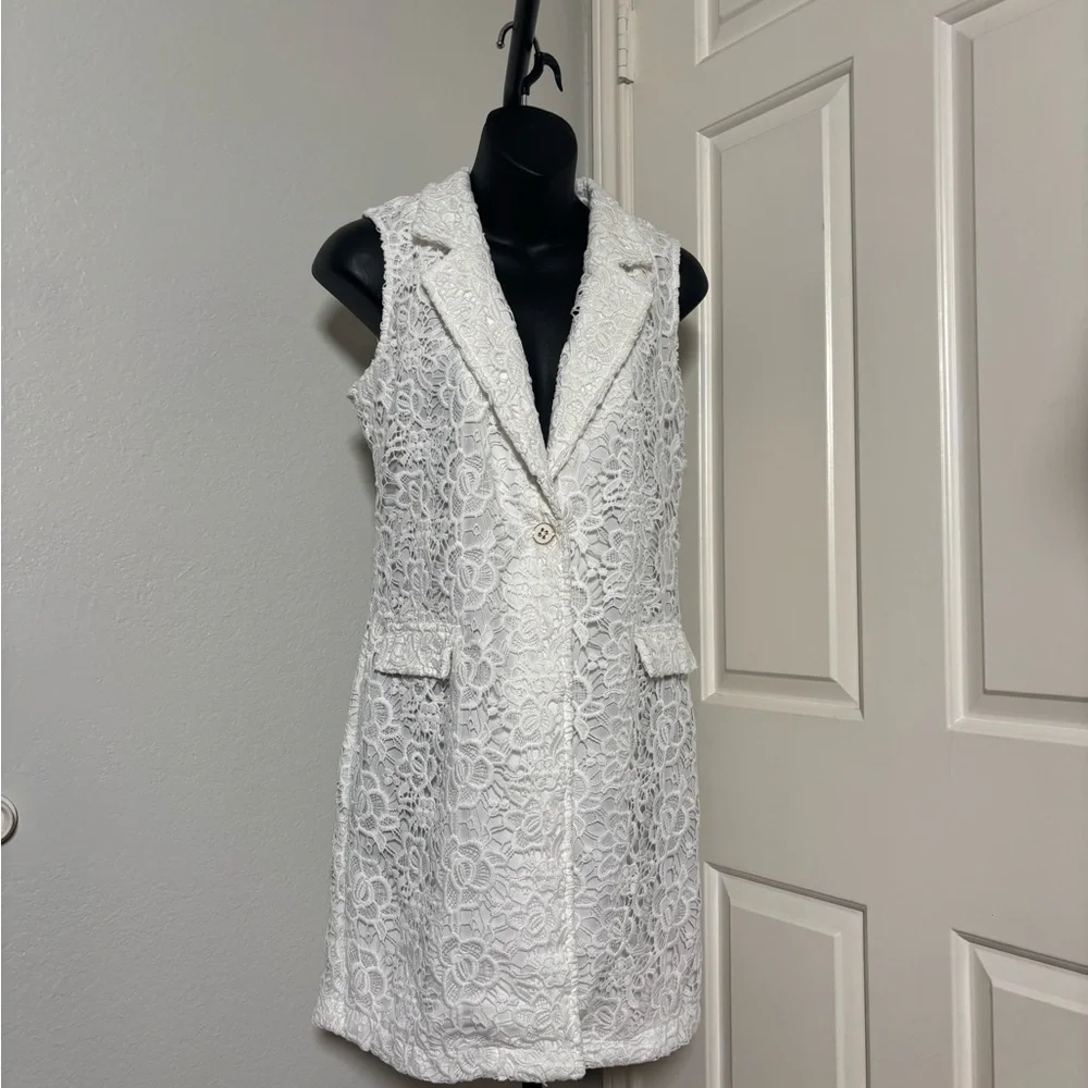 Nanette Lepore Ivory Floral Lace Vest